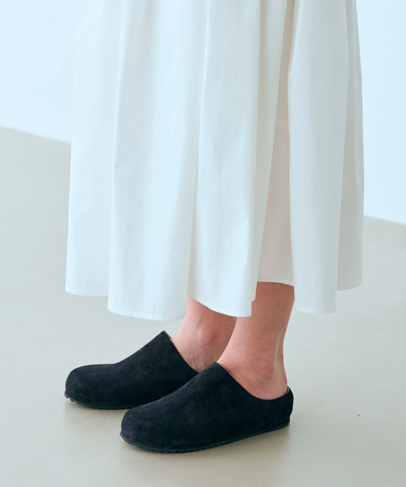 【ベネクシー】270 スリム/ブラック ベロアレザー/クロッグ メンズ レディース