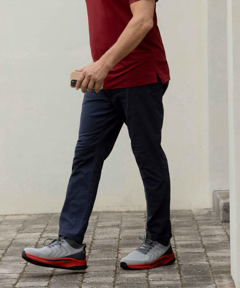 【オーソフィート】ティロス ミディアム/グレー レッド テキスタイル/シューズ メンズ