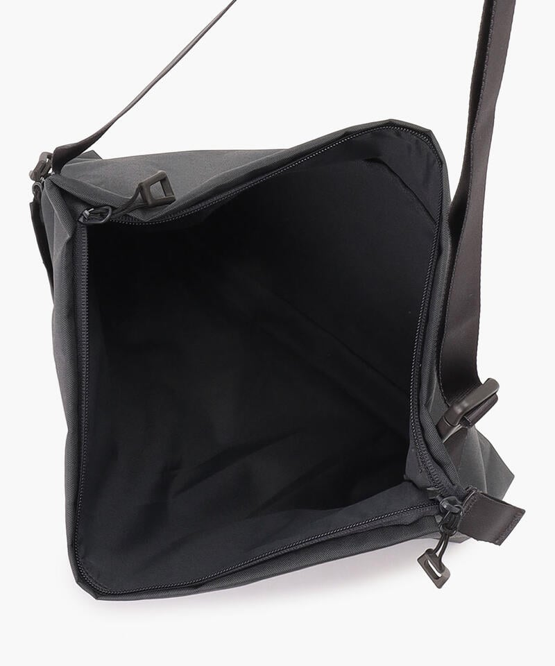 【ユーエフ】サコッシュ L/チャコールグレー ポリエステル/バッグ メンズ レディース/uF詳細画像8