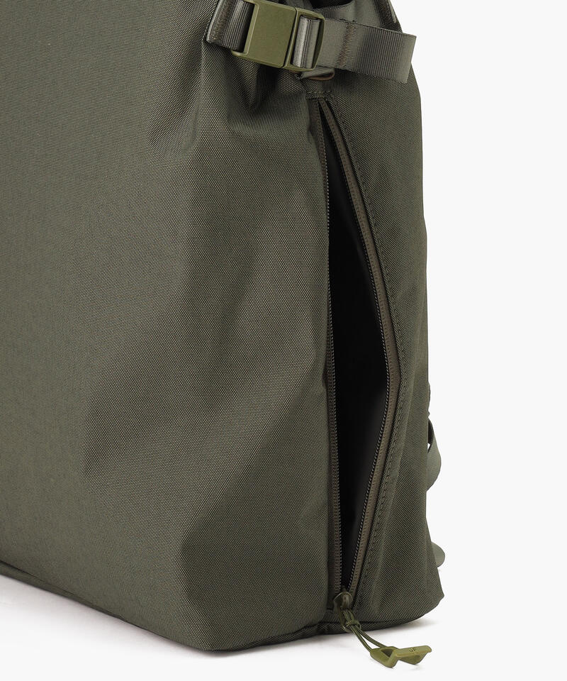 【ユーエフ】ディレクターズバッグ2 L/オリーブカーキ ポリエステル/バックパック/uF詳細画像7